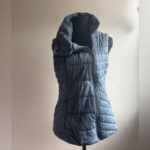 CALIA by Carrie Underwood Blue Quilted Puffer Vest S Athleisure Zip Lightweight